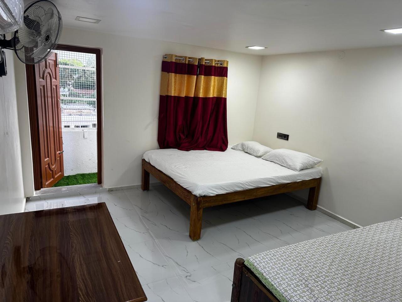 Temple View Home Stay Tiruvannāmalai Exterior foto